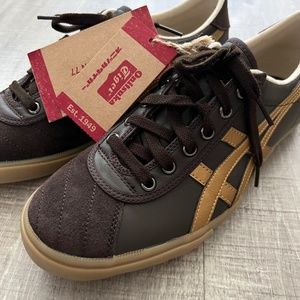 ONITSUKA Tiger by Asics